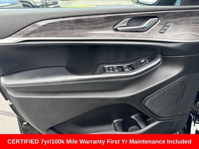 2023 Jeep Grand Cherokee L Limited 4x4