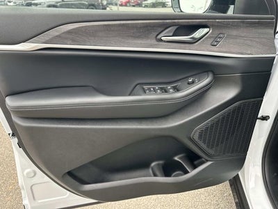 2025 Jeep Grand Cherokee L GRAND CHEROKEE L LIMITED 4X4