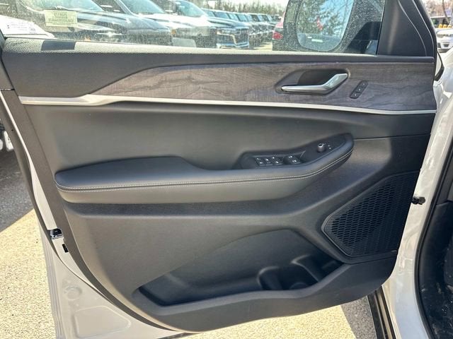 2025 Jeep Grand Cherokee L GRAND CHEROKEE L LIMITED 4X4