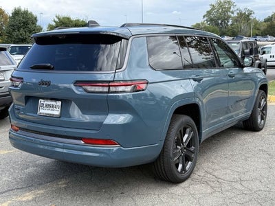 2027 Jeep Grand Cherokee L Limited Reserve
