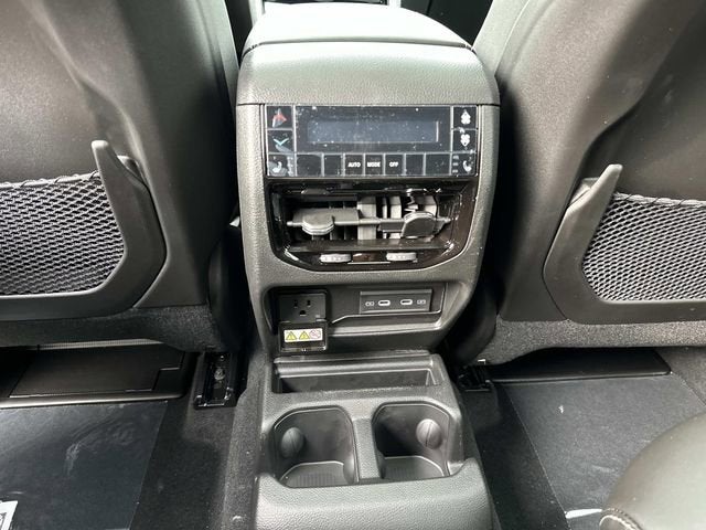 2026 Jeep Grand Cherokee L GRAND CHEROKEE L LIMITED 4X4