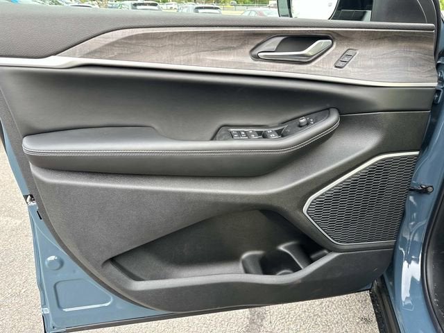 2026 Jeep Grand Cherokee L GRAND CHEROKEE L LIMITED 4X4