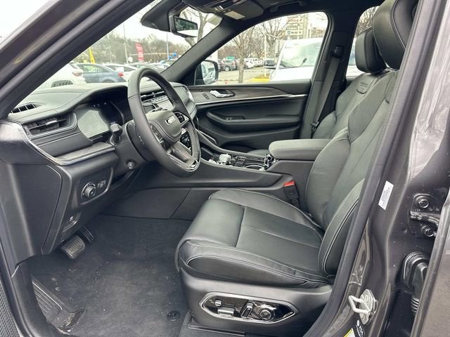 2025 Jeep Grand Cherokee L GRAND CHEROKEE L OVERLAND 4X4