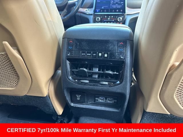 2023 Jeep Grand Cherokee L Summit 4x4