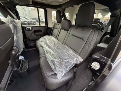 2027 Jeep Wrangler WRANGLER 4-DOOR MOAB