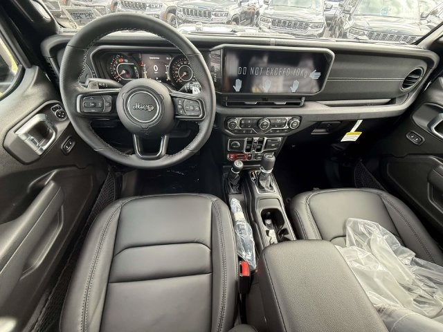 2027 Jeep Wrangler WRANGLER 4-DOOR MOAB