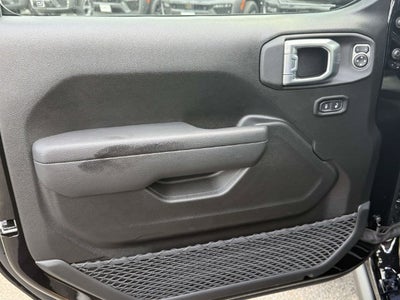 2027 Jeep Wrangler WRANGLER 4-DOOR MOAB