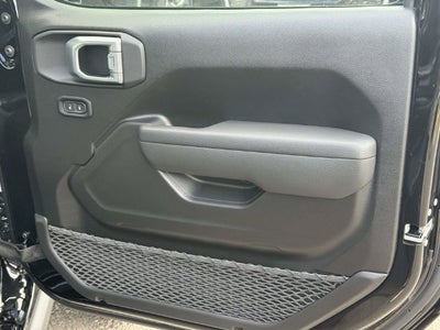 2027 Jeep Wrangler WRANGLER 4-DOOR MOAB