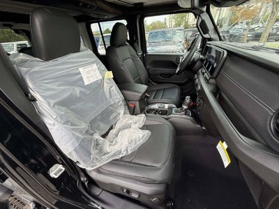 2027 Jeep Wrangler WRANGLER 4-DOOR MOAB
