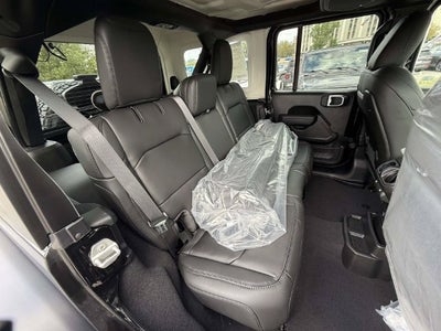 2027 Jeep Wrangler WRANGLER 4-DOOR MOAB