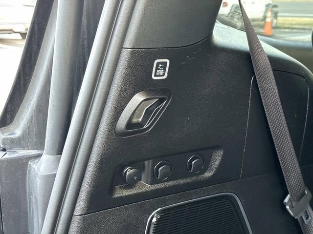 2025 Jeep Wagoneer Series II Overland 4x4