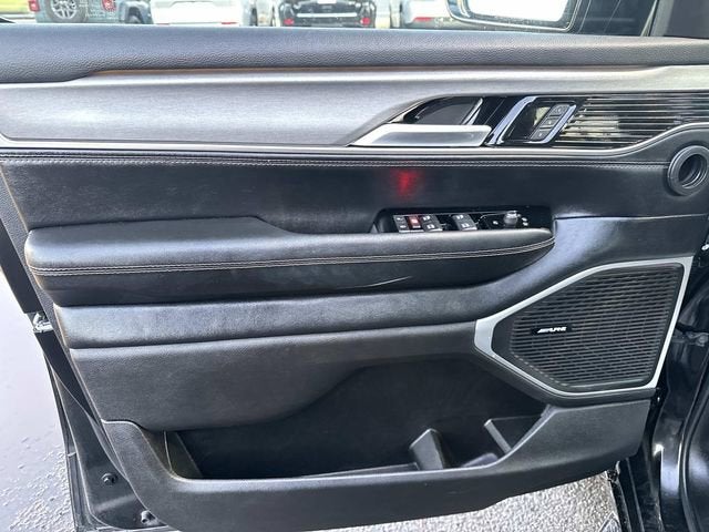 2025 Jeep Wagoneer Series II Overland 4x4