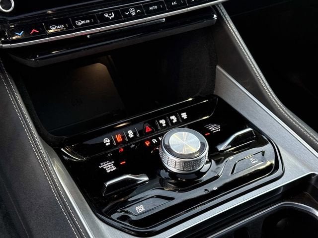 2025 Jeep Wagoneer Series II Overland 4x4