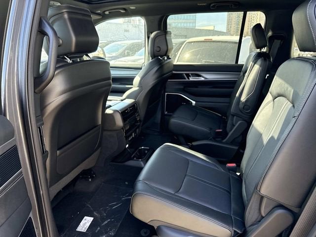 2026 Jeep Grand Wagoneer GRAND WAGONEER LIMITED ALTITUDE 4X4