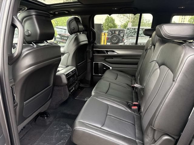 2026 Jeep Grand Wagoneer GRAND WAGONEER LIMITED RESERVE 4X4