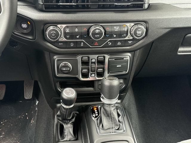 2026 Jeep Gladiator GLADIATOR SPORT S 4X4
