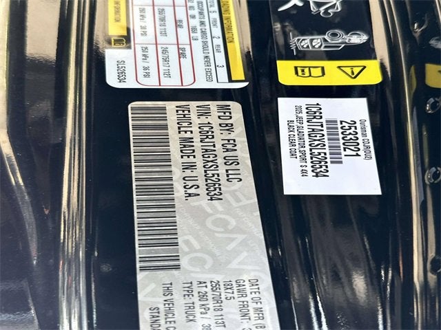 2025 Jeep Gladiator GLADIATOR SPORT S 4X4