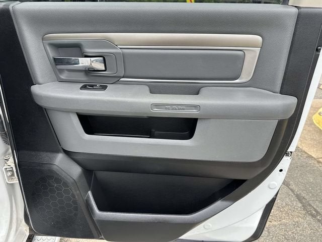 2018 RAM 1500 Lone Star Silver Crew Cab 4x2 5'7' Box