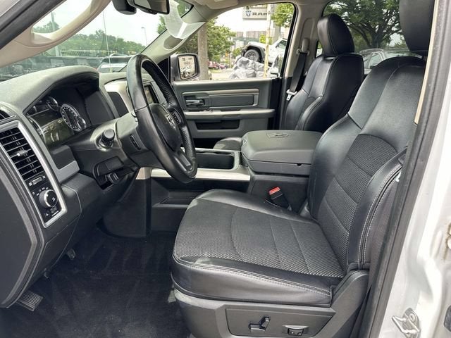2018 RAM 1500 Lone Star Silver Crew Cab 4x2 5'7' Box