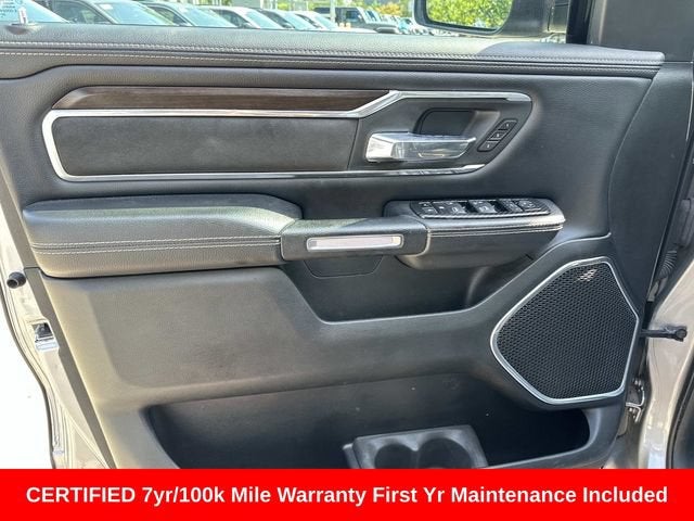 2022 RAM 1500 Laramie Crew Cab 4x2 5'7' Box