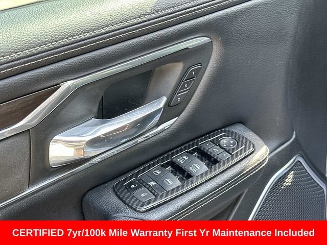 2022 RAM 1500 Laramie Crew Cab 4x2 5'7' Box