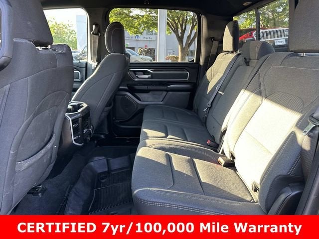 2022 RAM 1500 Big Horn Crew Cab 4x4 5'7' Box