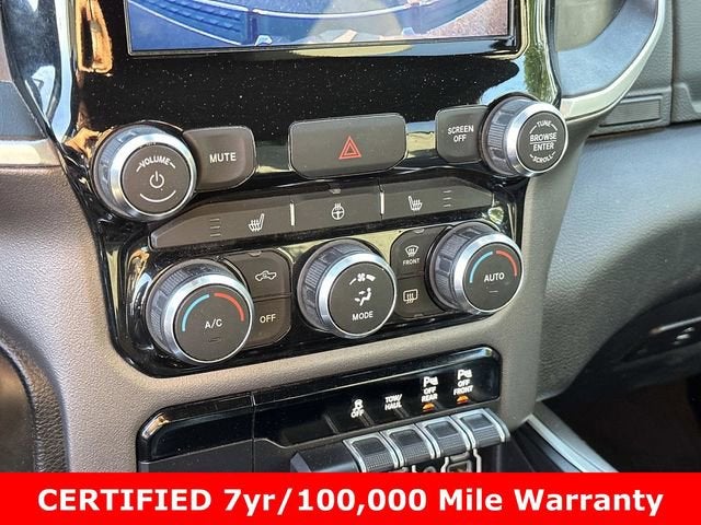 2022 RAM 1500 Big Horn Crew Cab 4x4 5'7' Box