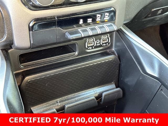 2022 RAM 1500 Big Horn Crew Cab 4x4 5'7' Box