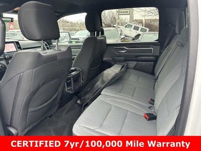 2022 RAM 1500 Big Horn Crew Cab 4x4 5'7' Box