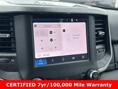 2022 RAM 1500 Big Horn Crew Cab 4x4 5'7' Box