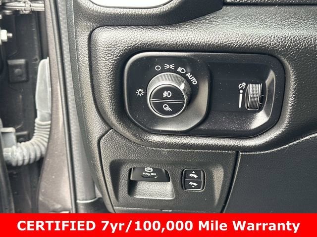 2023 RAM 1500 Big Horn Crew Cab 4x4 5'7' Box