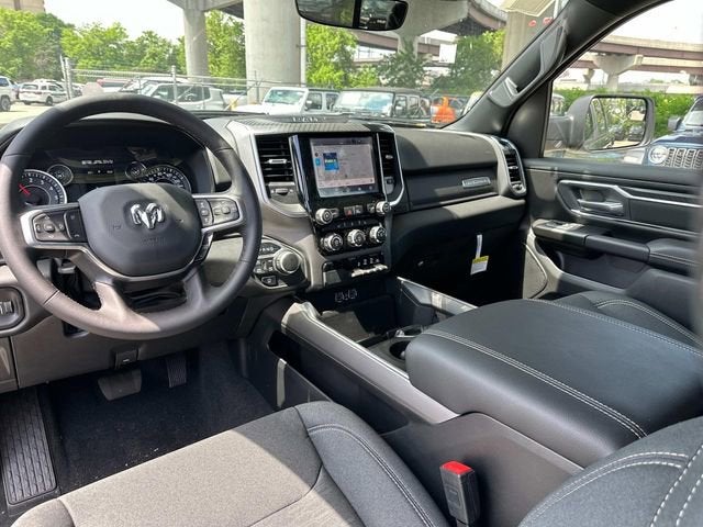 2025 RAM 1500 RAM 1500 BIG HORN CREW CAB 4X4 5'7' BOX