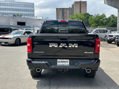 2025 RAM 1500 RAM 1500 BIG HORN CREW CAB 4X4 5'7' BOX