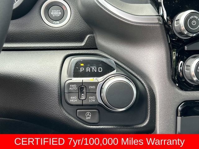 2025 RAM 1500 RAM 1500 BIG HORN CREW CAB 4X4 5'7' BOX