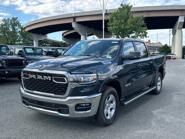 2025 RAM 1500 RAM 1500 BIG HORN CREW CAB 4X4 5'7' BOX