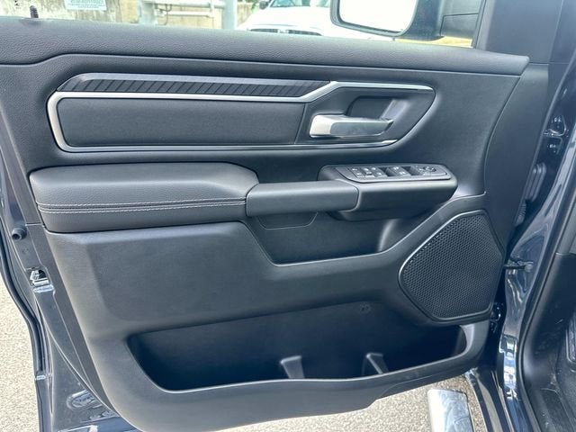 2025 RAM 1500 RAM 1500 BIG HORN CREW CAB 4X4 5'7' BOX