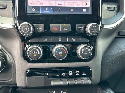 2025 RAM 1500 RAM 1500 BIG HORN CREW CAB 4X4 5'7' BOX