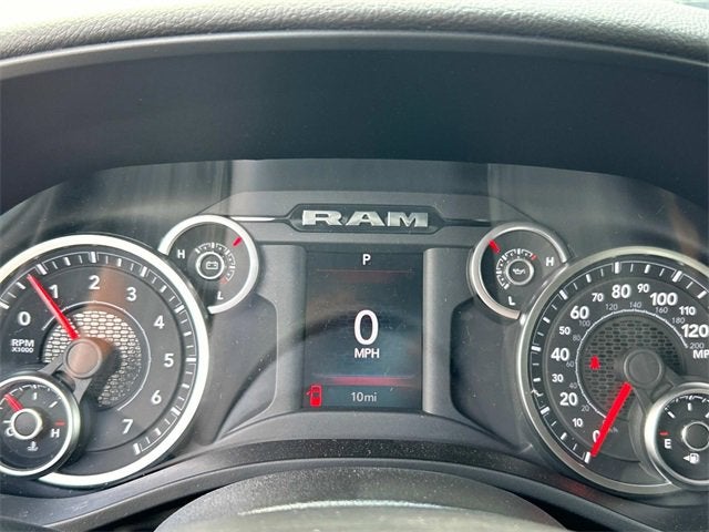 2025 RAM 1500 RAM 1500 BIG HORN CREW CAB 4X4 5'7' BOX