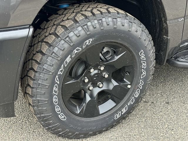 2026 RAM 1500 RAM 1500 WARLOCK CREW CAB 4X4 5'7' BOX