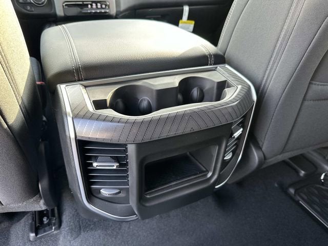 2026 RAM 1500 RAM 1500 EXPRESS CREW CAB 4X4 5'7' BOX
