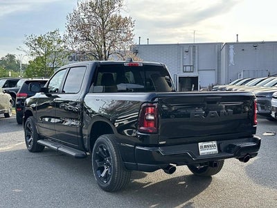 2026 RAM 1500 RAM 1500 EXPRESS CREW CAB 4X4 5'7' BOX