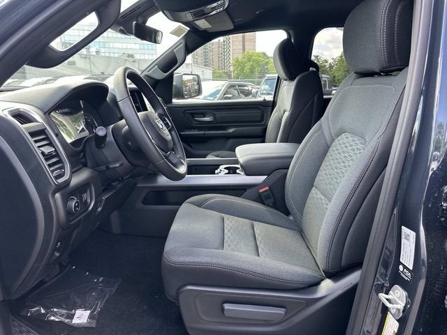 2026 RAM 1500 RAM 1500 EXPRESS CREW CAB 4X4 5'7' BOX