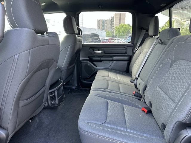 2026 RAM 1500 RAM 1500 WARLOCK CREW CAB 4X4 5'7' BOX