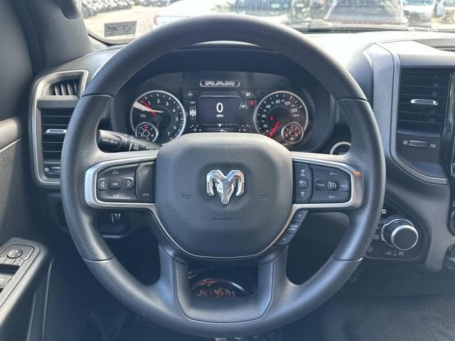 2026 RAM 1500 RAM 1500 WARLOCK CREW CAB 4X4 5'7' BOX