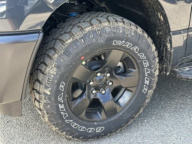 2026 RAM 1500 RAM 1500 WARLOCK CREW CAB 4X4 5'7' BOX