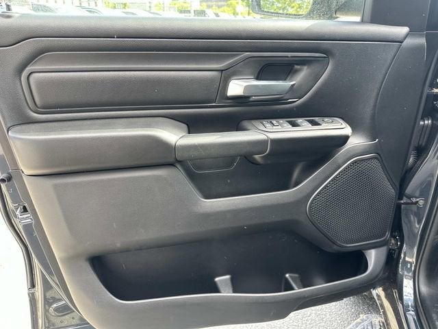 2026 RAM 1500 RAM 1500 EXPRESS CREW CAB 4X4 5'7' BOX