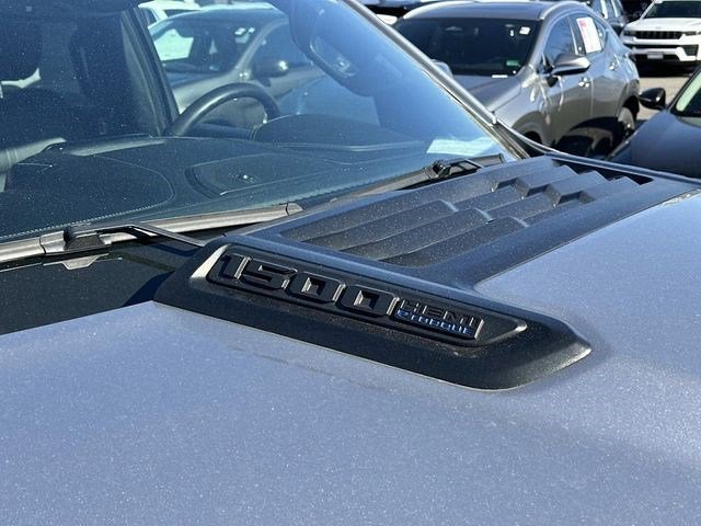 2024 RAM 1500 Limited Crew Cab 4x4 5'7' Box