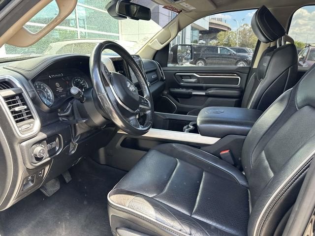 2020 RAM 1500 Laramie Crew Cab 4x4 5'7' Box