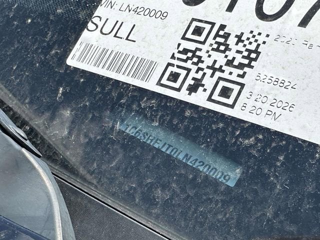 2020 RAM 1500 Laramie Crew Cab 4x4 5'7' Box