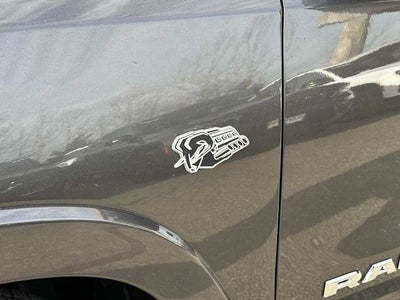 2026 RAM 1500 RAM 1500 LARAMIE CREW CAB 4X4 5'7' BOX